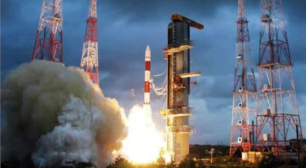 ISRO ने किया देश का सबसे भारी रॉकेट क्रायोजेनिक इंजन का परीक्षण